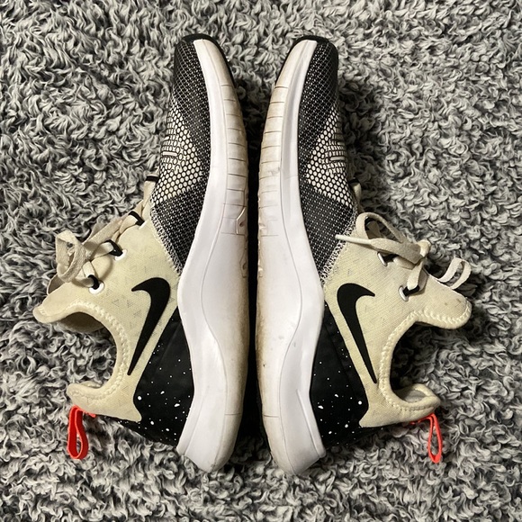 Nike Free TR8 Gym/HIIT/Cross Training Shoe size 8 (Womens) - Picture 7 of 10